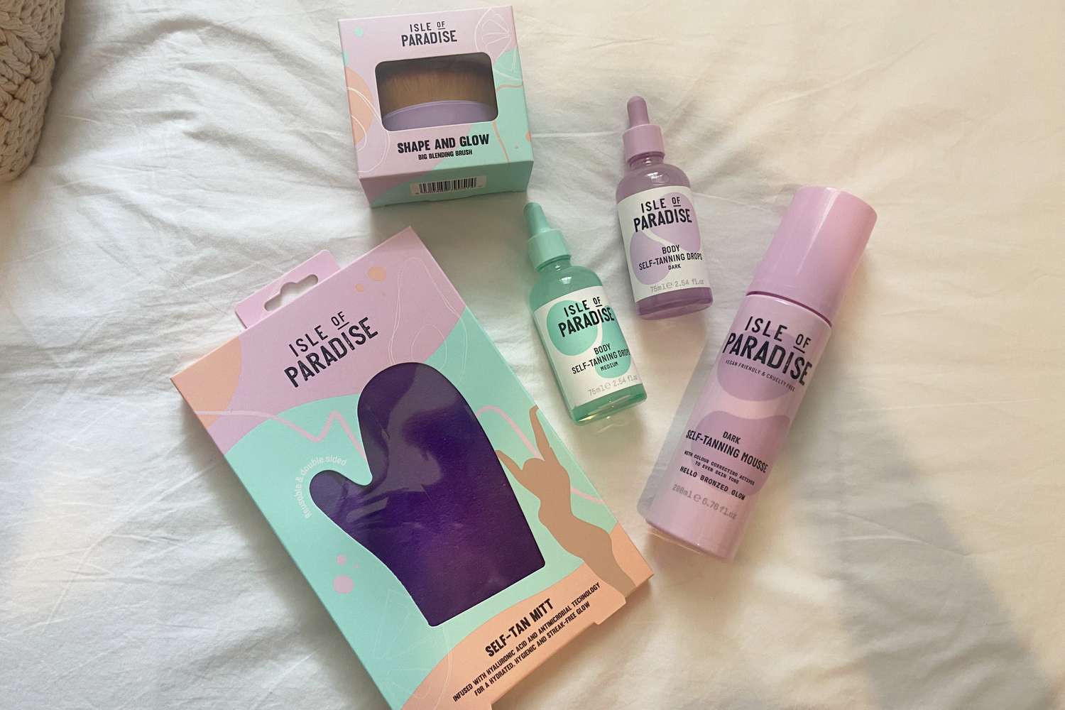 Sun Not Doing It for Ya? These Self-Tanners Will (In Minutes) (13)