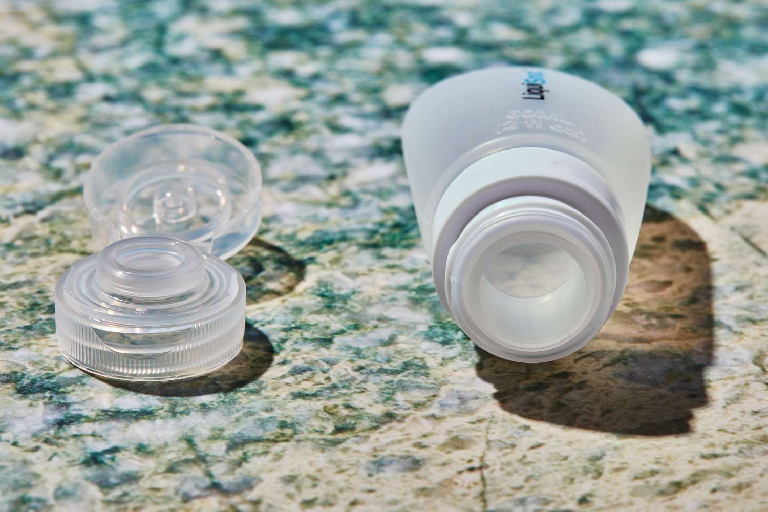 From Squishy Tubes to Magnetic Containers, Here Are the 6 Best Toiletry Bottle Sets We've Tested (5)