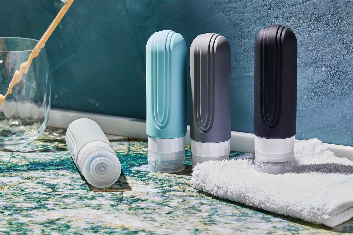 From Squishy Tubes to Magnetic Containers, Here Are the 6 Best Toiletry Bottle Sets We've Tested (59)