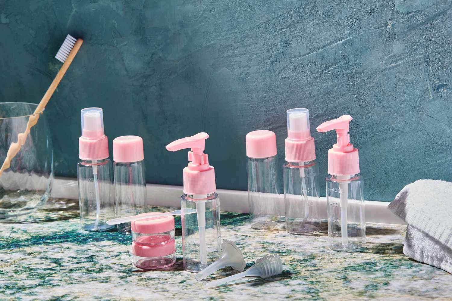 From Squishy Tubes to Magnetic Containers, Here Are the 6 Best Toiletry Bottle Sets We've Tested (36)