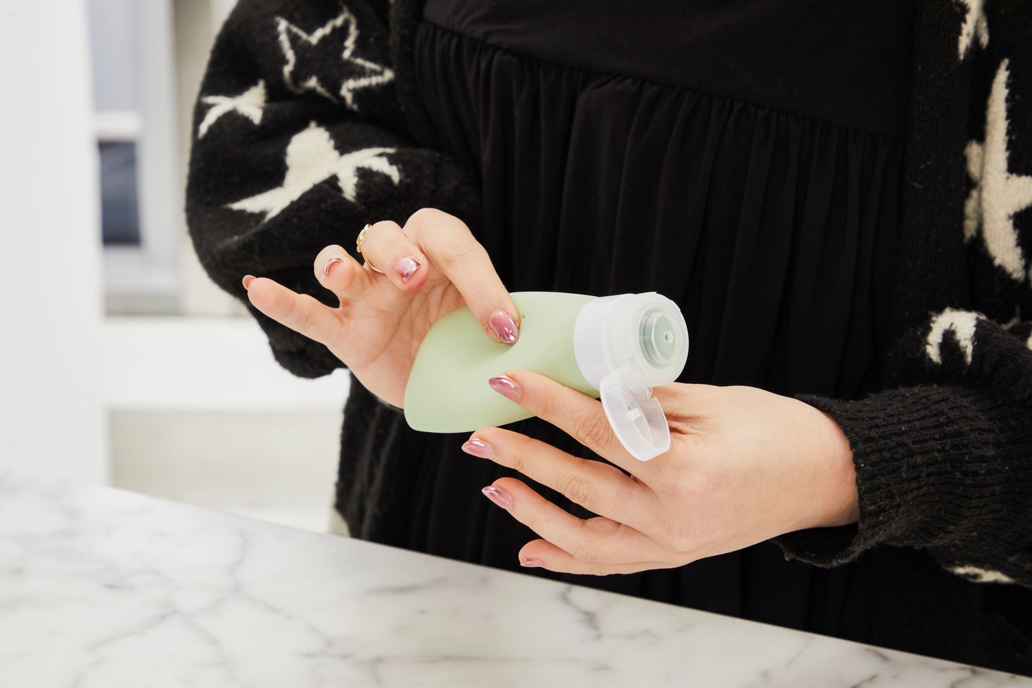 From Squishy Tubes to Magnetic Containers, Here Are the 6 Best Toiletry Bottle Sets We've Tested (44)