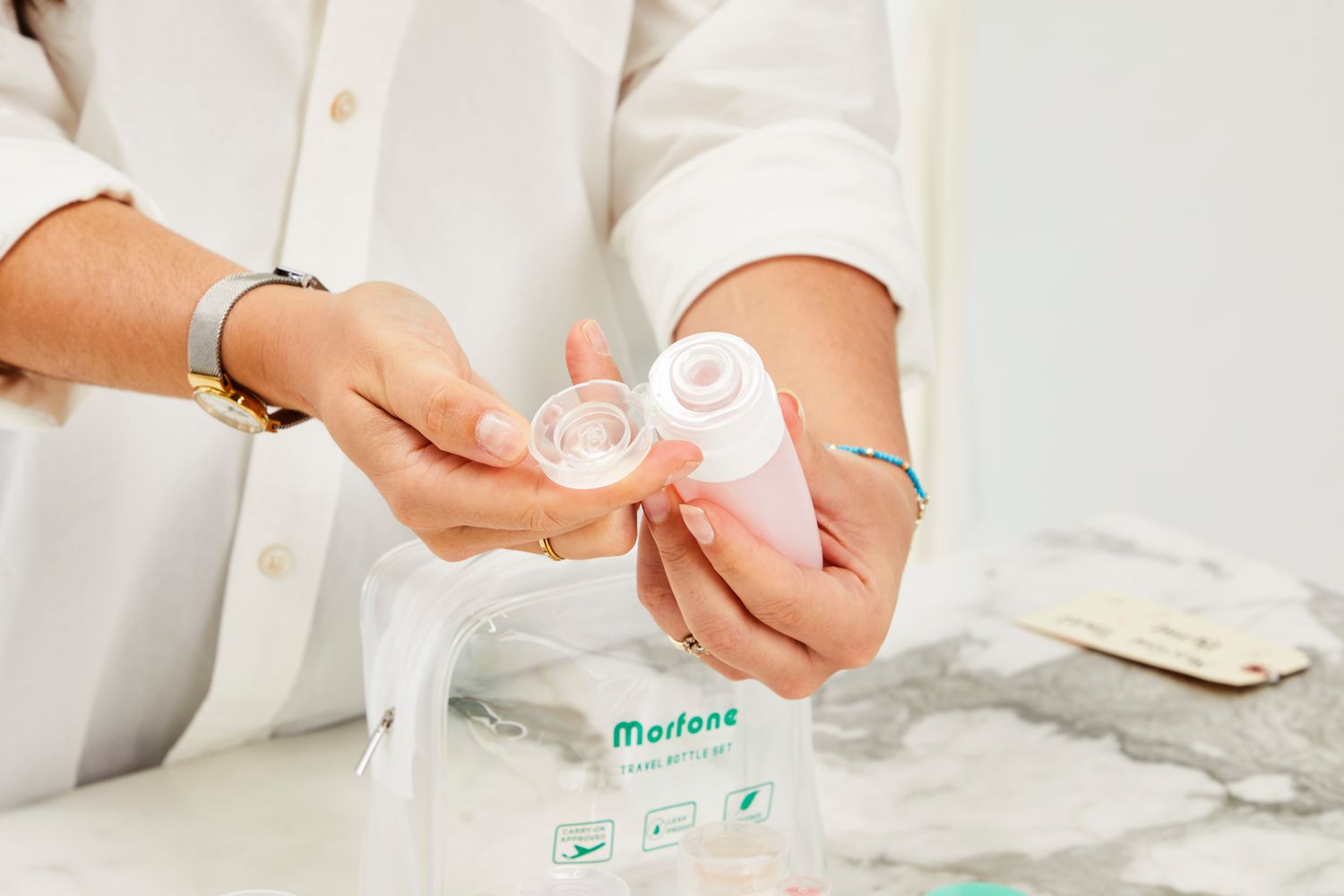 From Squishy Tubes to Magnetic Containers, Here Are the 6 Best Toiletry Bottle Sets We've Tested (12)