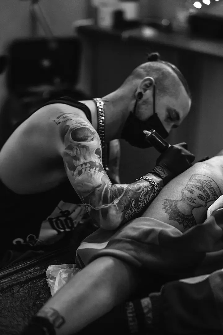 How we do it - Crazy Body Art Tattoo (5) How we do it - Crazy Body Art Tattoo (5)