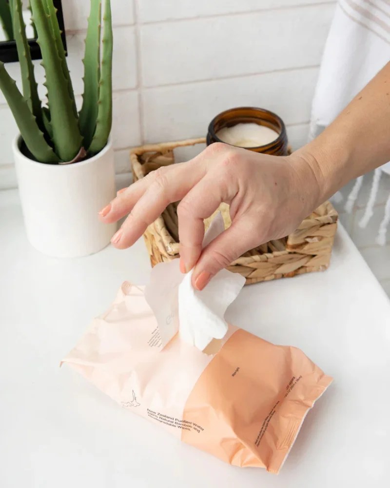 11 Safest Non-Toxic Face Wipes & Makeup Wipes (2)